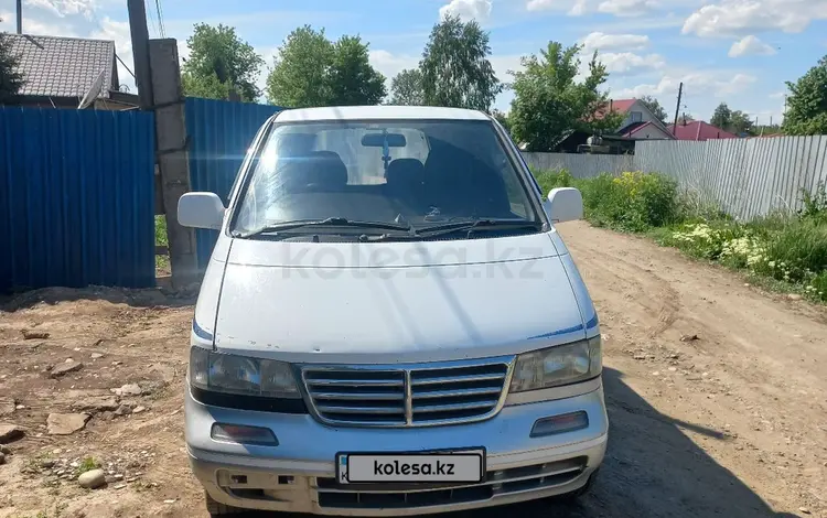 Nissan Largo 1996 года за 2 000 000 тг. в Усть-Каменогорск