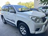 Toyota Land Cruiser Prado 2010 годаfor14 000 000 тг. в Алматы – фото 4