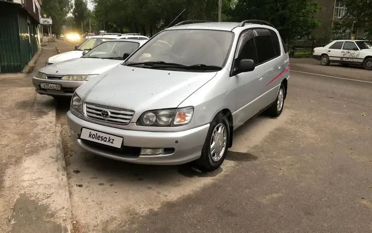 Toyota Ipsum 1997 года за 3 950 000 тг. в Алматы