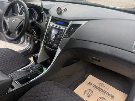 Hyundai Sonata 2011 года за 5 500 000 тг. в Шымкент – фото 4