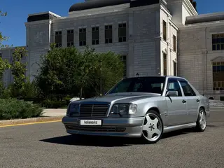 Mercedes-Benz E 320