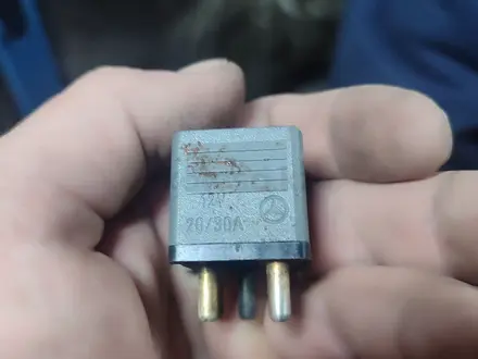 Запчасти эбу АВС реле и ДТ на Mercedes за 1 000 тг. в Караганда – фото 6