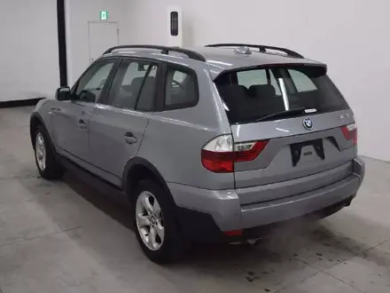 BMW X3 2010 года за 350 000 тг. в Актау – фото 2