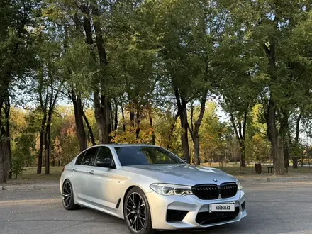 BMW 530 2018 года за 13 800 000 тг. в Алматы