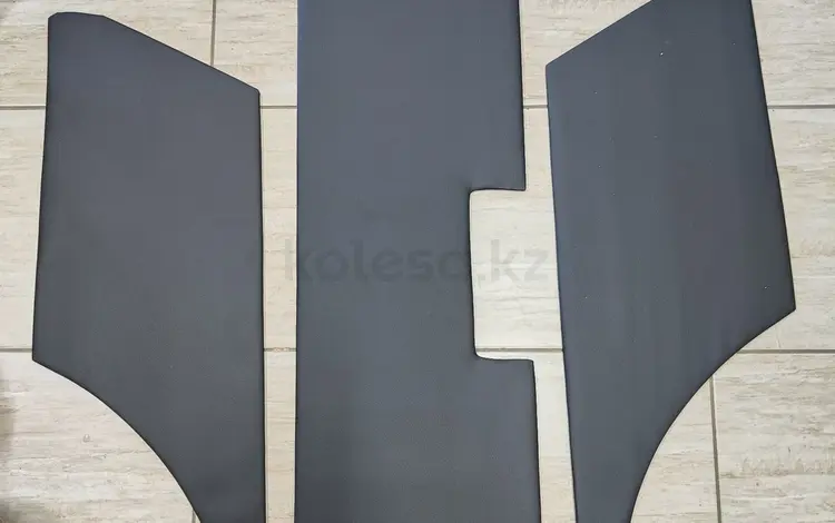 Комплект обшивок багажника за 8 000 тг. в Алматы