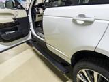 Выдвижные подножки ATS на Range Rover Vogue за 675 000 тг. в Алматы – фото 3