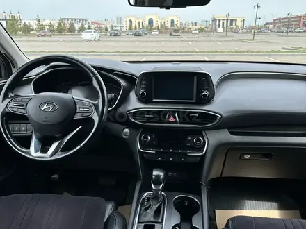 Hyundai Santa Fe 2019 года за 13 500 000 тг. в Астана – фото 6