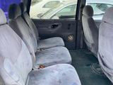 Volkswagen Sharan 1996 годаүшін2 000 000 тг. в Уральск – фото 4