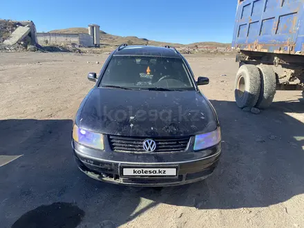 Volkswagen Passat 1997 года за 1 100 000 тг. в Караганда – фото 2