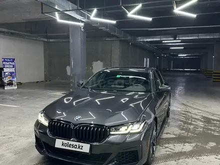 BMW 540 2021 года за 25 000 000 тг. в Шымкент – фото 3