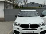 BMW X5 2018 года за 15 000 000 тг. в Алматы