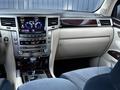 Lexus LX 570 2012 годаүшін24 500 000 тг. в Актобе – фото 9