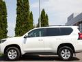 Toyota Land Cruiser Prado 2022 года за 27 490 000 тг. в Алматы – фото 4