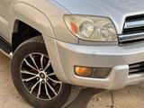 Toyota 4Runner 2003 годаүшін8 200 000 тг. в Актобе – фото 4