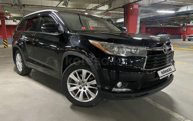 Toyota Highlander 2014 года за 16 000 000 тг. в Алматы