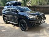 Toyota Land Cruiser Prado 2020 года за 26 500 000 тг. в Актобе – фото 3