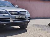 Volkswagen Touareg 2006 года за 5 700 000 тг. в Астана – фото 3