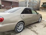 Toyota Camry 2005 года за 6 000 000 тг. в Актау – фото 3