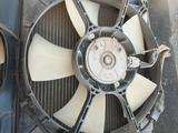 Вентилятор радиатора охлаждения Toyota Rav 4 второго поколения за 25 000 тг. в Семей