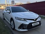 Toyota Camry 2023 годаүшін17 200 000 тг. в Шымкент – фото 2