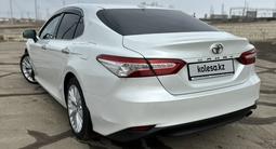 Toyota Camry 2019 года за 14 900 000 тг. в Жезказган – фото 3