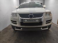 Volkswagen Touareg 2008 годаfor9 000 000 тг. в Костанай