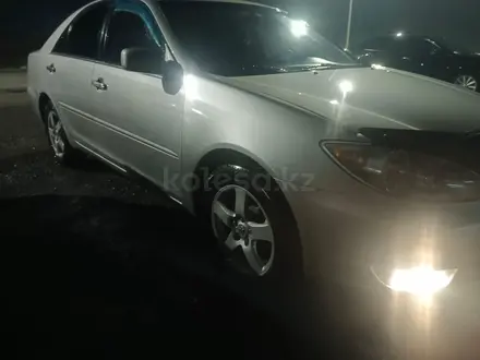 Toyota Camry 2005 года за 5 500 000 тг. в Семей