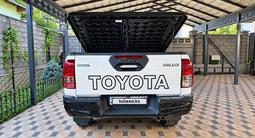 Toyota Hilux 2018 года за 14 300 000 тг. в Шымкент – фото 5