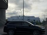 Toyota Highlander 2014 года за 15 900 000 тг. в Караганда – фото 4