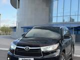 Toyota Highlander 2014 года за 15 900 000 тг. в Караганда