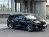 Toyota Highlander 2014 года за 15 900 000 тг. в Караганда – фото 3