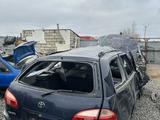 Toyota Avensis 2002 годаүшін835 262 тг. в Актобе – фото 2