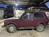 ВАЗ (Lada) Lada 2121 2000 года за 750 000 тг. в Атырау – фото 4