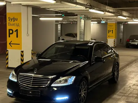 Mercedes-Benz S 500 2007 года за 9 500 000 тг. в Караганда – фото 3