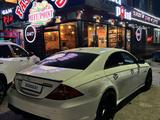 Mercedes-Benz CLS 55 AMG 2008 годаfor12 000 000 тг. в Тараз – фото 2