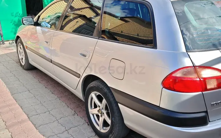 Toyota Avensis 2002 года за 3 400 000 тг. в Караганда