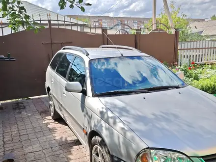 Toyota Avensis 2002 года за 3 400 000 тг. в Караганда – фото 3