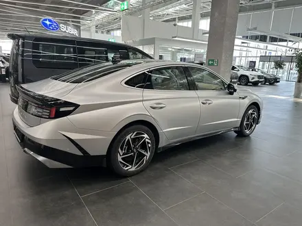 Hyundai Sonata 2023 года за 18 000 000 тг. в Алматы – фото 3