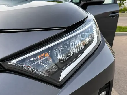 Toyota RAV4 2019 года за 14 755 000 тг. в Астана – фото 19