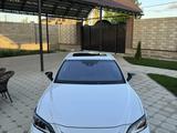 Lexus ES 350 2020 года за 26 400 000 тг. в Алматы – фото 2