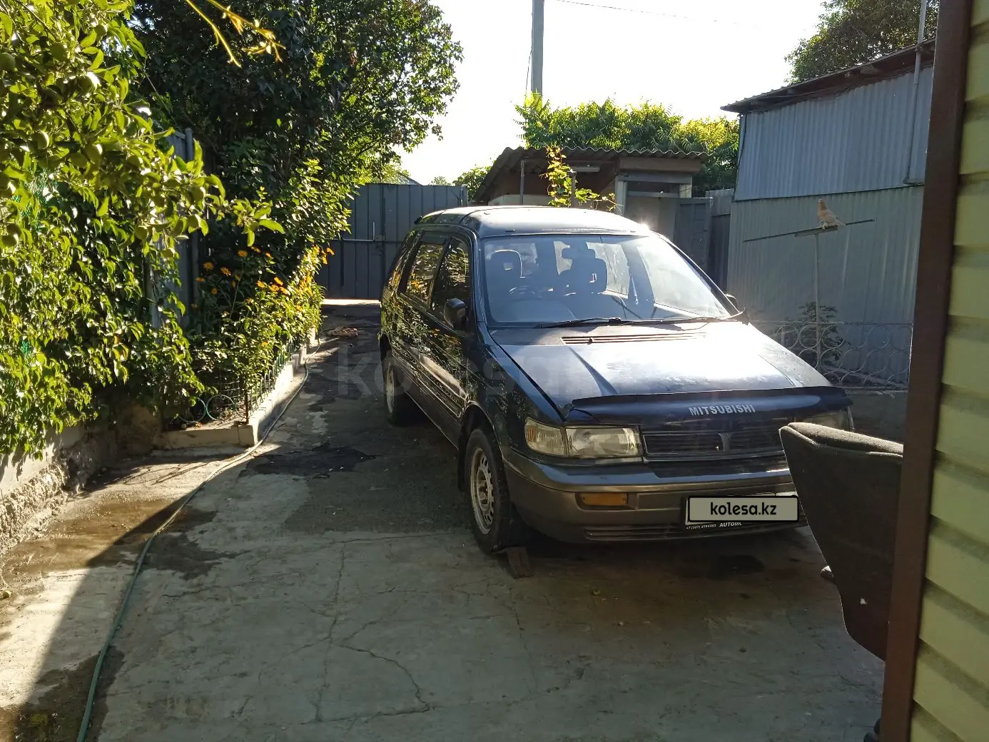 Mitsubishi Chariot, 1993