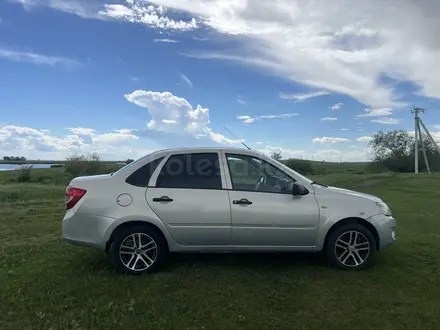 ВАЗ (Lada) Granta 2190 2013 года за 2 050 000 тг. в Костанай – фото 4