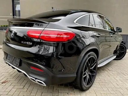 Mercedes-Benz GLE Coupe 63 AMG 2017 года за 36 000 000 тг. в Алматы – фото 2