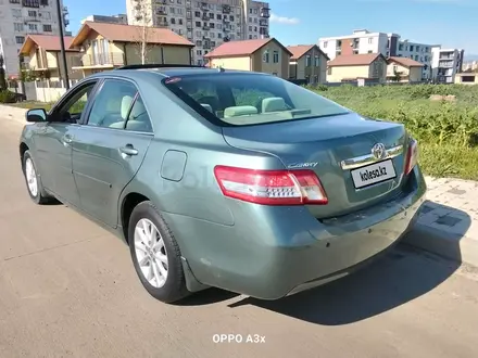 Toyota Camry 2010 года за 4 900 000 тг. в Атырау – фото 2