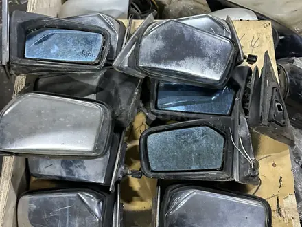 W123 боковая зеркало за 5 000 тг. в Алматы