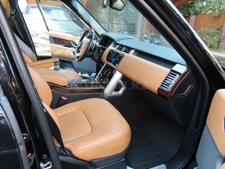 Land Rover Range Rover 2020 года за 48 000 000 тг. в Алматы – фото 11