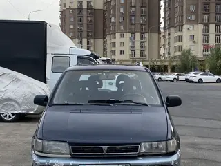 Mitsubishi Space Wagon