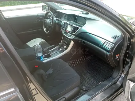 Honda Accord 2014 года за 9 000 000 тг. в Алматы – фото 9