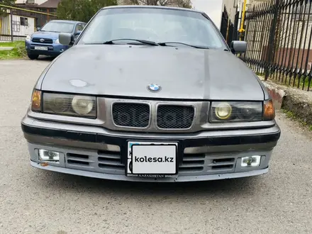 BMW 320 1991 года за 1 100 000 тг. в Тараз