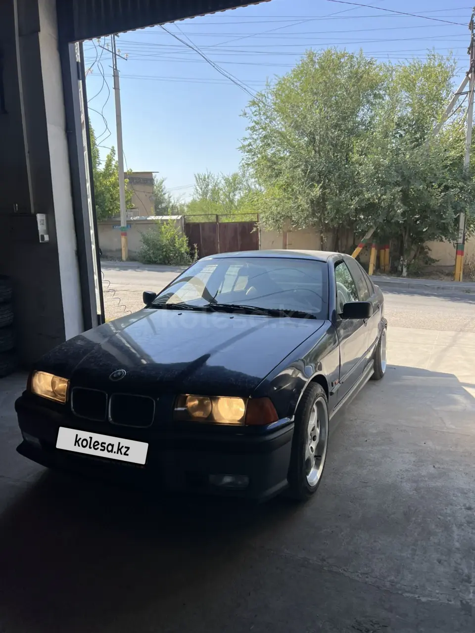 BMW 3 Series, 1993